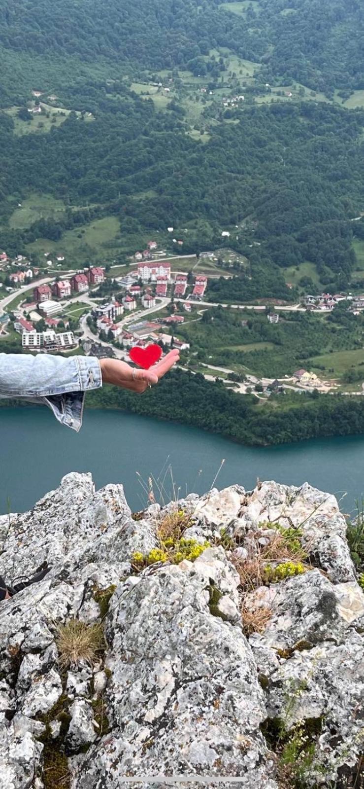 Apartman Sara Plužine Exteriör bild